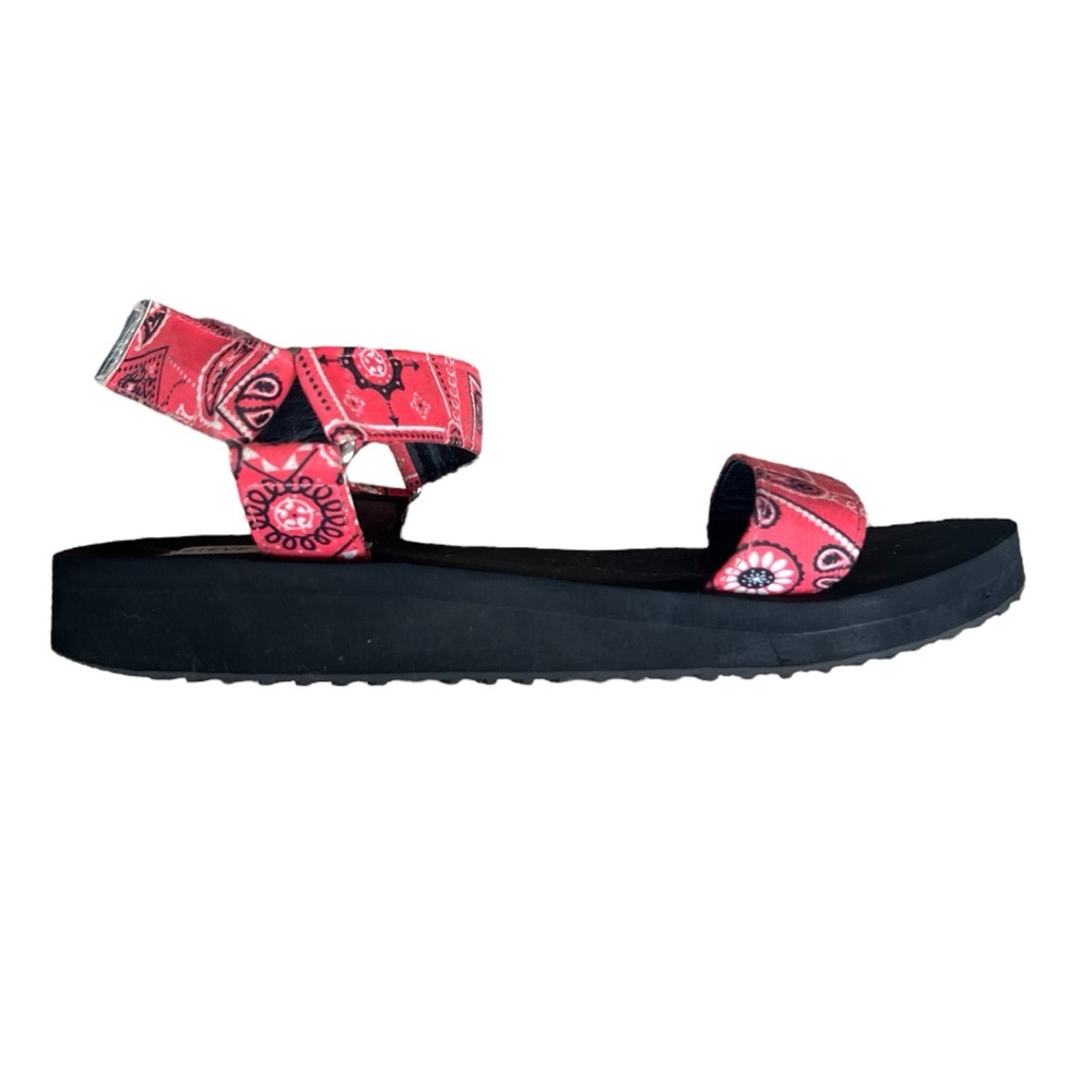 Steve Madden Red Bandana Flim Sandal women’s size 8
